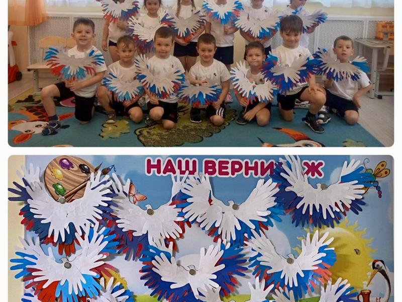 Сегодня в группе №5 «Журавушка» детского сада «Забава» прошел «День птиц». С детьми была проведена беседа «Голуби-почтальоны», ребята узнали много нового и интересного. 