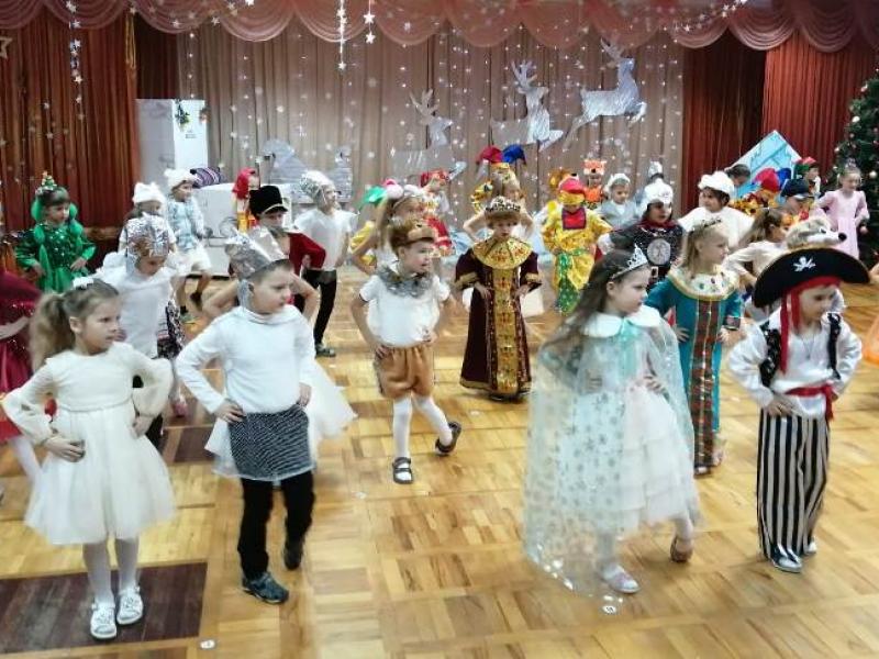 Новогодние утренники